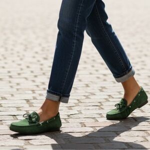 Vintage Sam & Libby Green Moccasin Driving Loafer Flower Faux Suede NWOT S 11